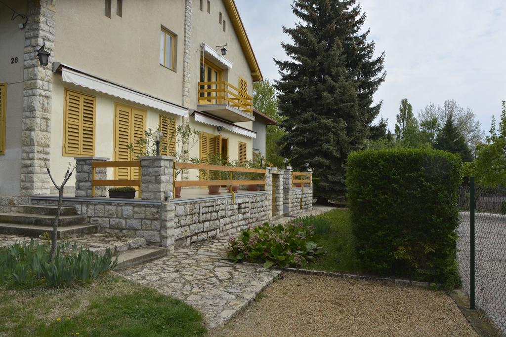 Soos Apartman Balatonfüred Exterior foto